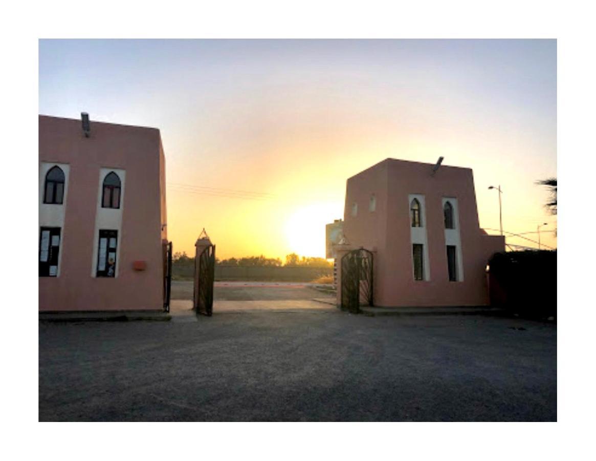 Ourika Camp Suites Hotel & Resort El Harkat ภายนอก รูปภาพ