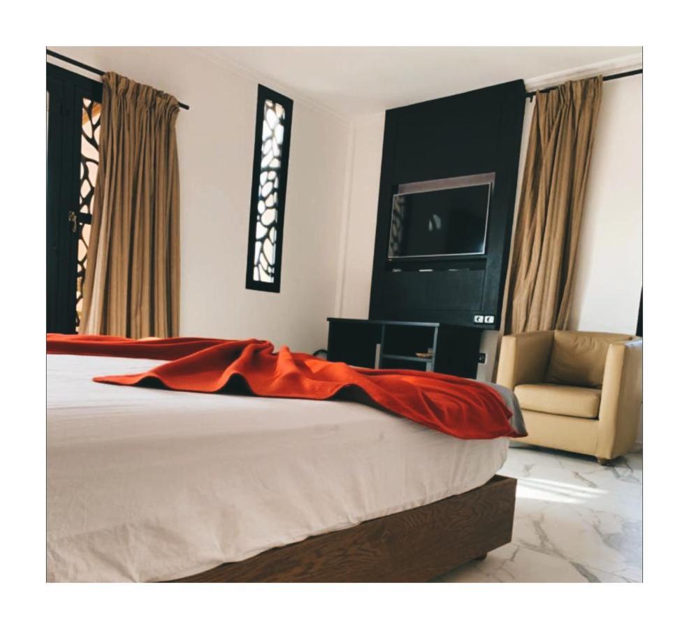 Ourika Camp Suites Hotel & Resort El Harkat ภายนอก รูปภาพ