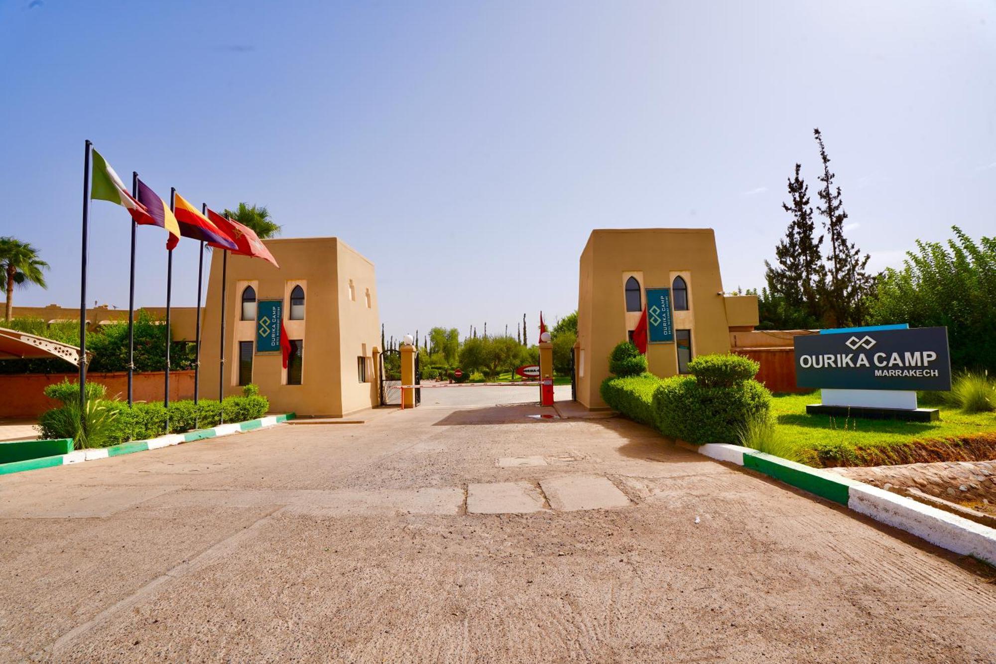 Ourika Camp Suites Hotel & Resort El Harkat ภายนอก รูปภาพ