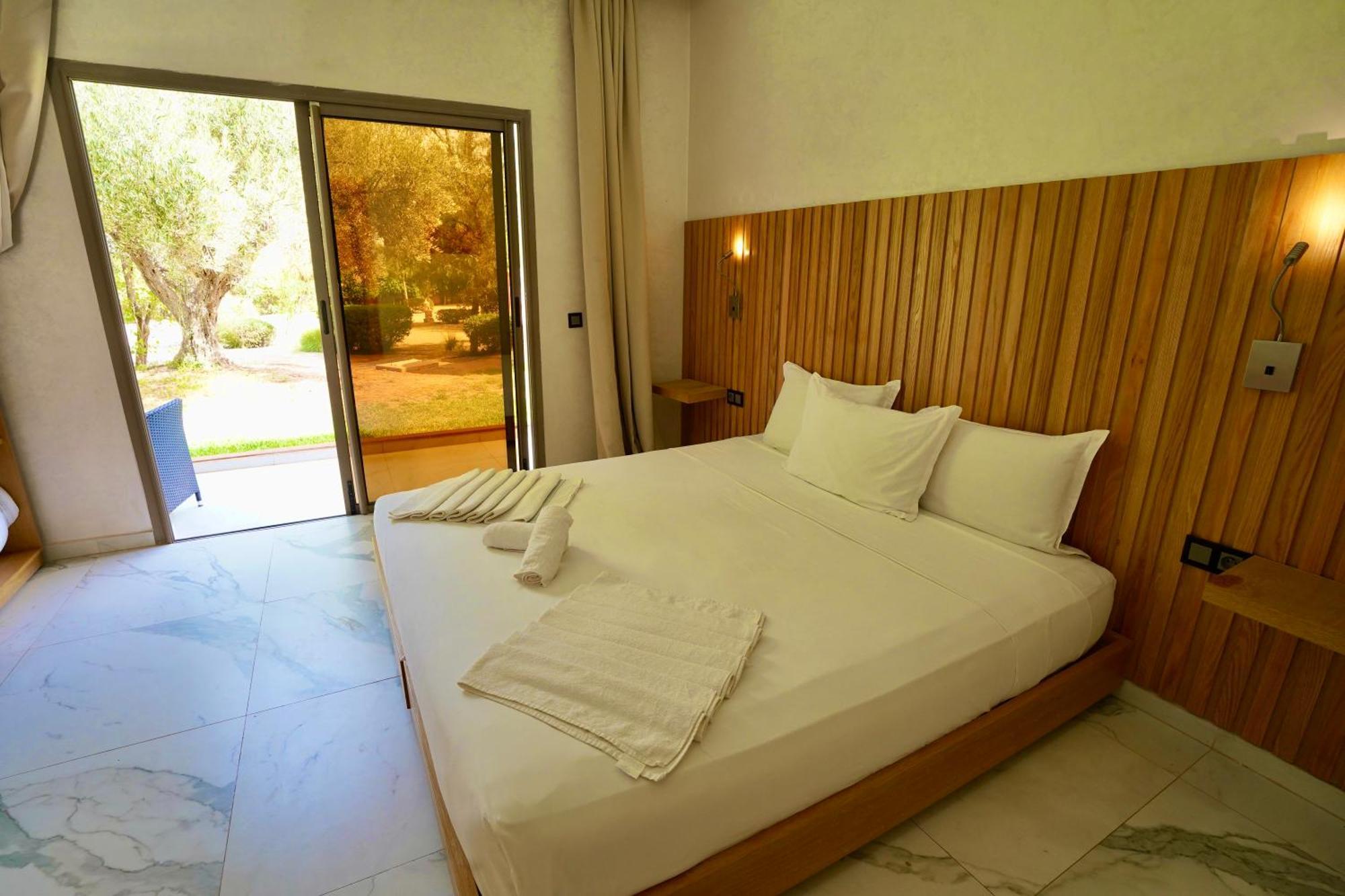 Ourika Camp Suites Hotel & Resort El Harkat ภายนอก รูปภาพ