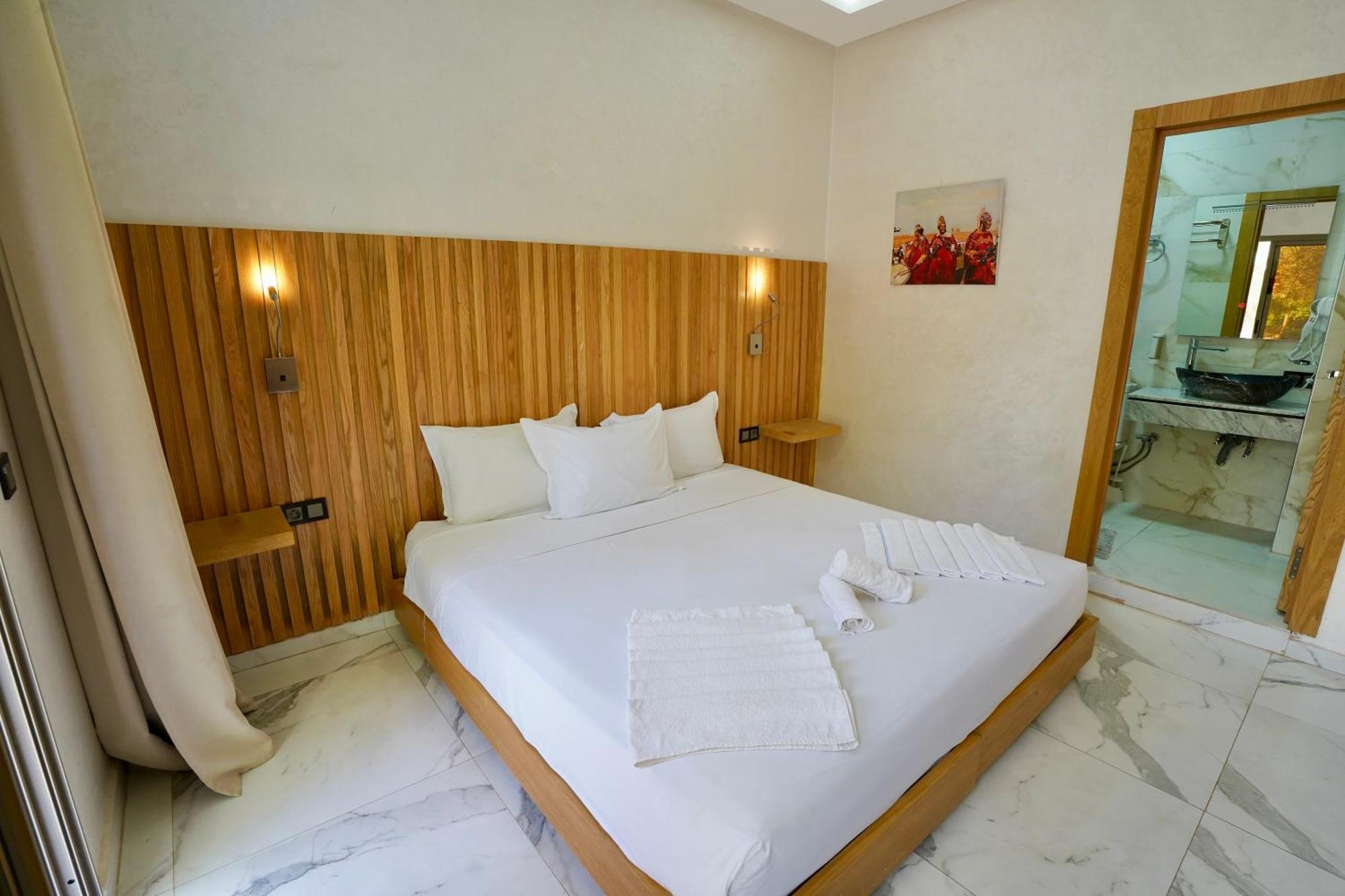 Ourika Camp Suites Hotel & Resort El Harkat ภายนอก รูปภาพ