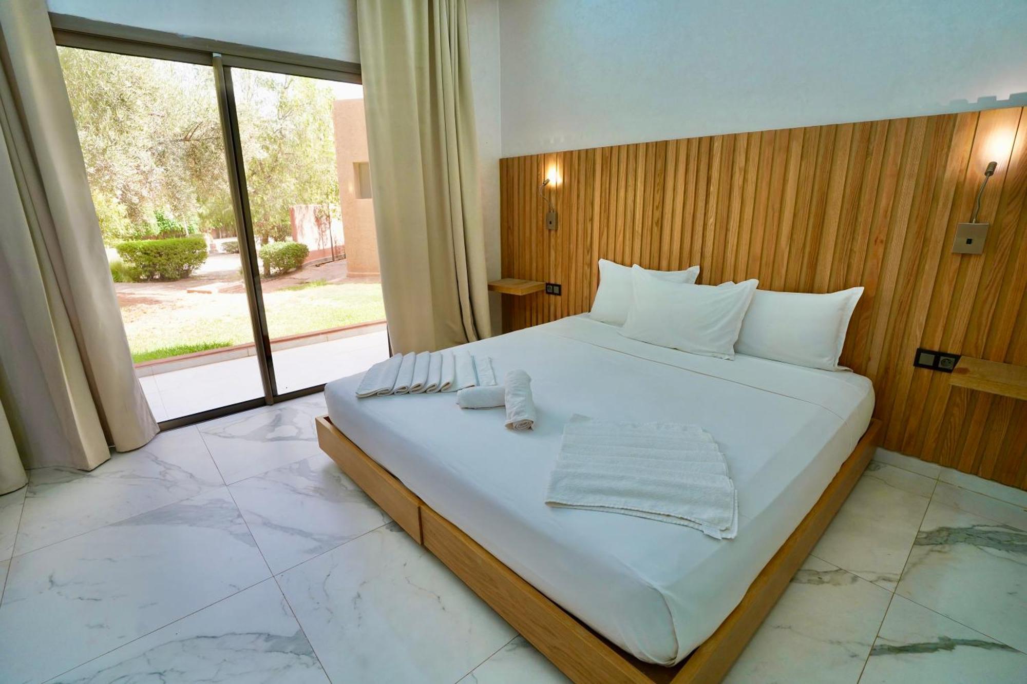 Ourika Camp Suites Hotel & Resort El Harkat ภายนอก รูปภาพ